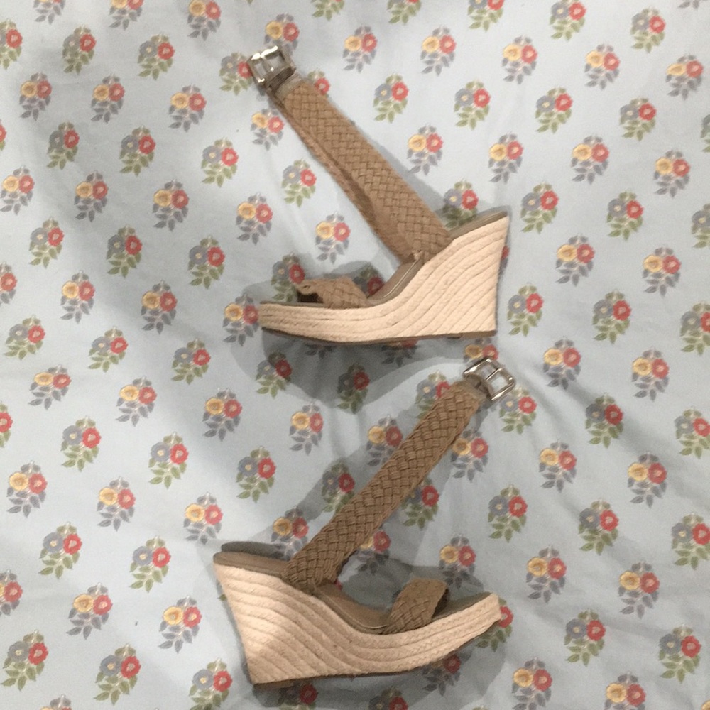 Wedge sandals
